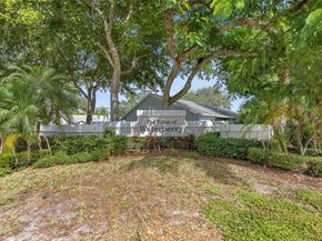 10971 Lake Front Pl 10971, Boca Raton FL 33498