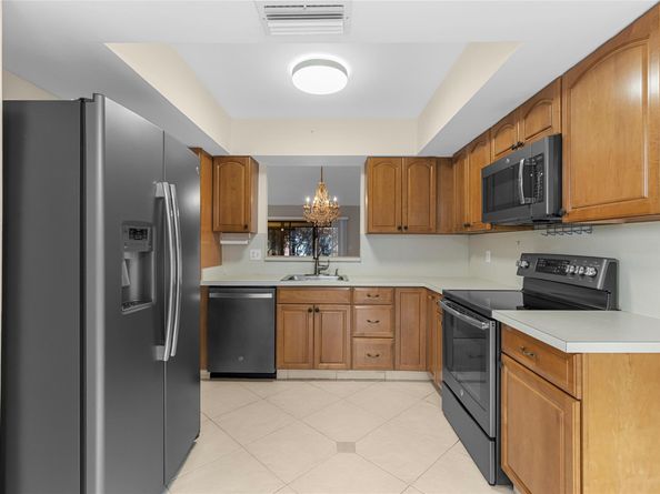 10971 Lake Front Pl 10971, Boca Raton FL 33498