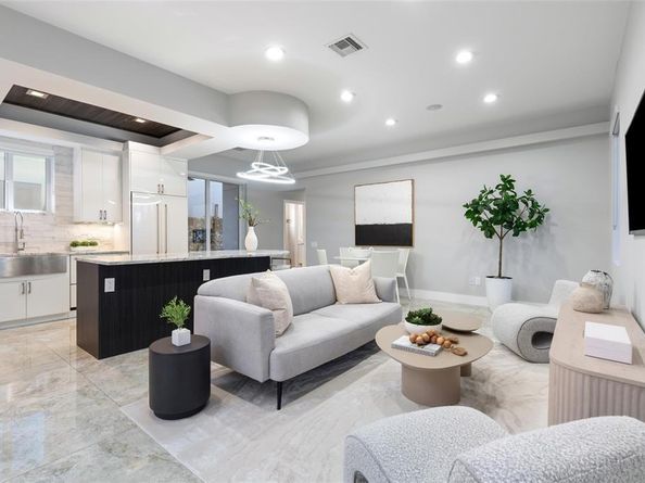 743 NE 17th Way, Fort Lauderdale FL 33304