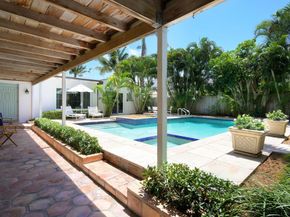 3208 N Flagler Drive, West Palm Beach FL 33407