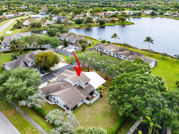 1 Glamis Way, Boynton Beach FL 33426