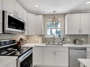 47 Ridgewood Circle, Tequesta FL 33469