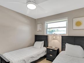 47 Ridgewood Circle, Tequesta FL 33469