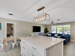 47 Ridgewood Circle, Tequesta FL 33469