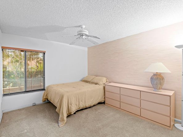 1120 NW 100th Way, Plantation FL 33322