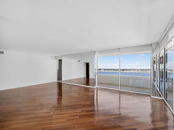 5280 N Ocean Drive 14D, Riviera Beach FL 33404