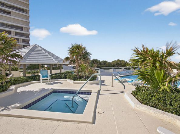 5280 N Ocean Drive 14D, Riviera Beach FL 33404