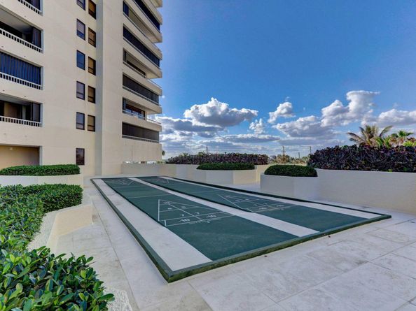 5280 N Ocean Drive 14D, Riviera Beach FL 33404