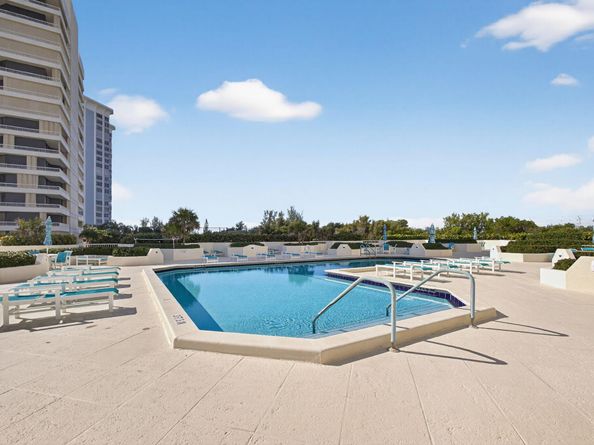 5280 N Ocean Drive 14D, Riviera Beach FL 33404