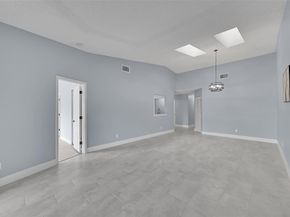 3313 Inverrary Blvd 3313, Lauderhill FL 33319