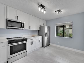 3313 Inverrary Blvd 3313, Lauderhill FL 33319