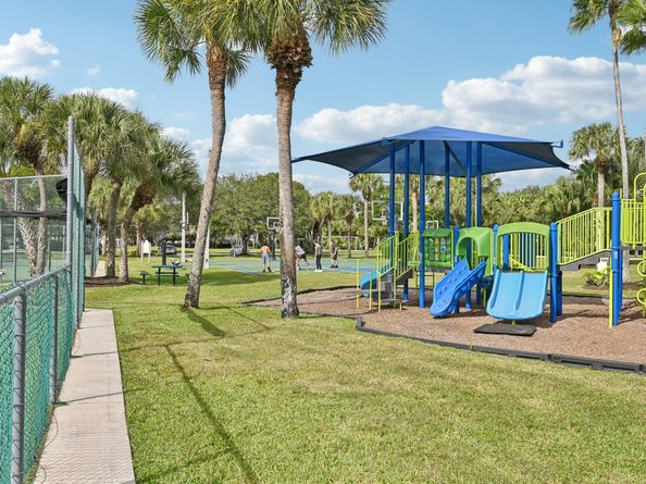 231 Sparrow Point, Jupiter FL 33458