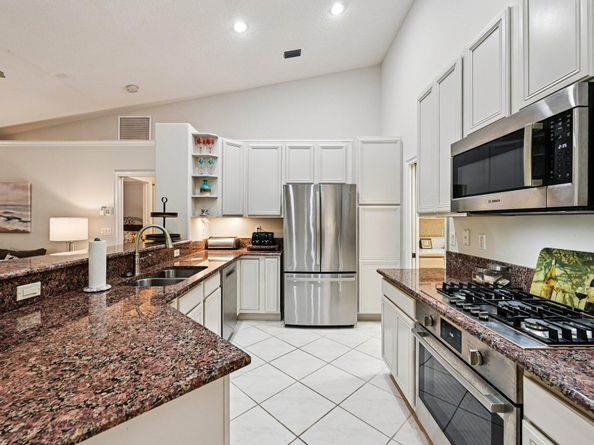 231 Sparrow Point, Jupiter FL 33458