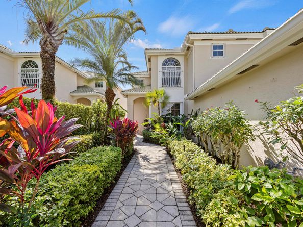 1207 General Pointe Trace, Palm Beach Gardens FL 33418