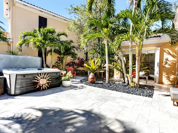 418 San Remo Drive, Jupiter FL 33458