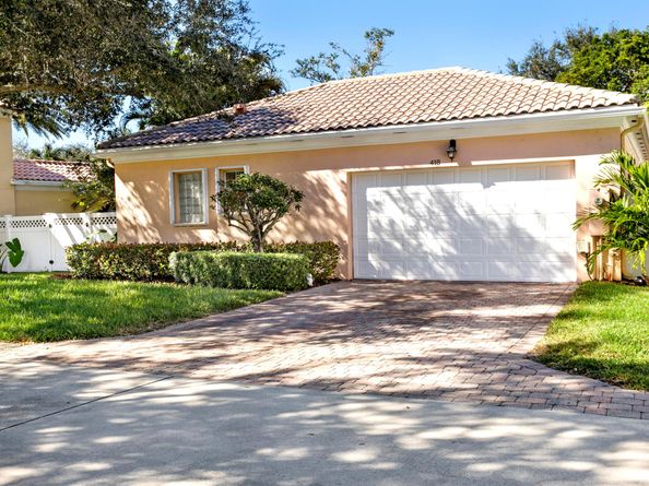 418 San Remo Drive, Jupiter FL 33458
