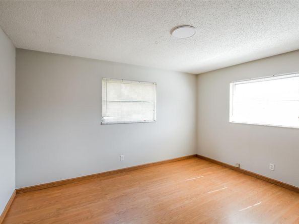 6668 NW 1st St, Margate FL 33063