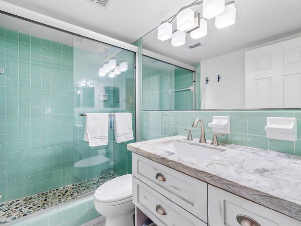 80 Venetian Drive 304s, Delray Beach FL 33483