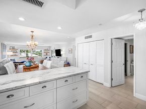 80 Venetian Drive 304s, Delray Beach FL 33483