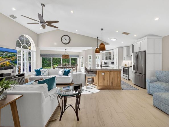 3880 Shearwater Drive, Jupiter FL 33477