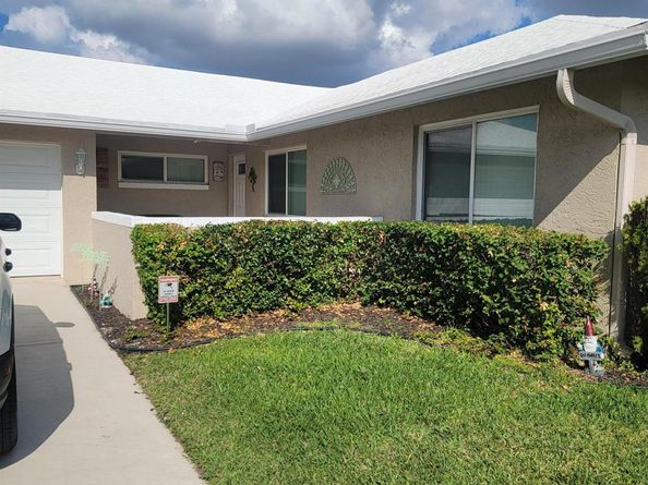 27 Vista Del Rio, Boynton Beach FL 33426