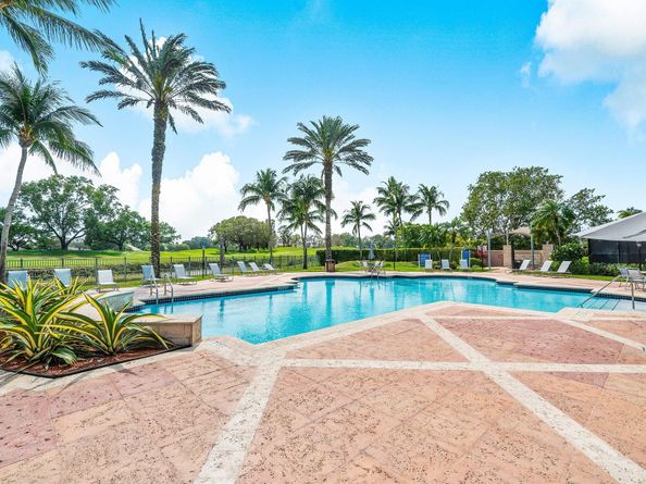 11770 Saint Andrews Place 102, Wellington FL 33414