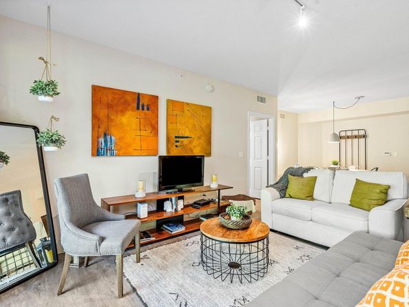 11770 Saint Andrews Place 102, Wellington FL 33414