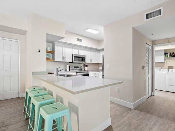 11770 Saint Andrews Place 102, Wellington FL 33414