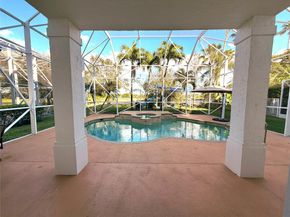 2128 Country Golf Dr, Wellington FL 33414