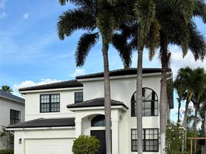 2128 Country Golf Dr, Wellington FL 33414