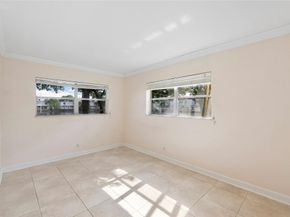 4050 NE 12th Ter 392, Oakland Park FL 33334