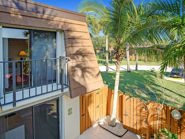 3071 30th Court, Jupiter FL 33477