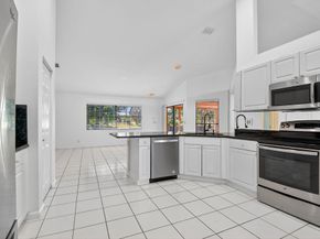 172 Monterey Way, Royal Palm Beach FL 33411