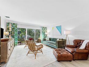 301 Venetian Drive 16, Delray Beach FL 33483