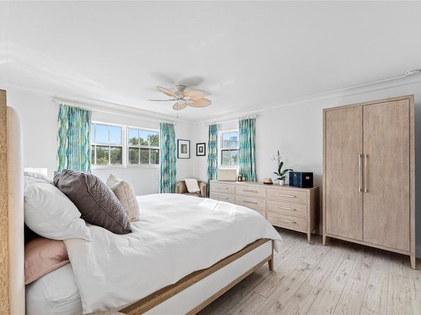 301 Venetian Drive 16, Delray Beach FL 33483