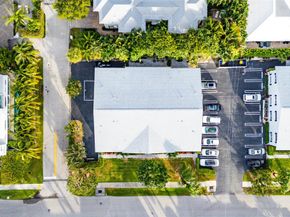 301 Venetian Drive 16, Delray Beach FL 33483