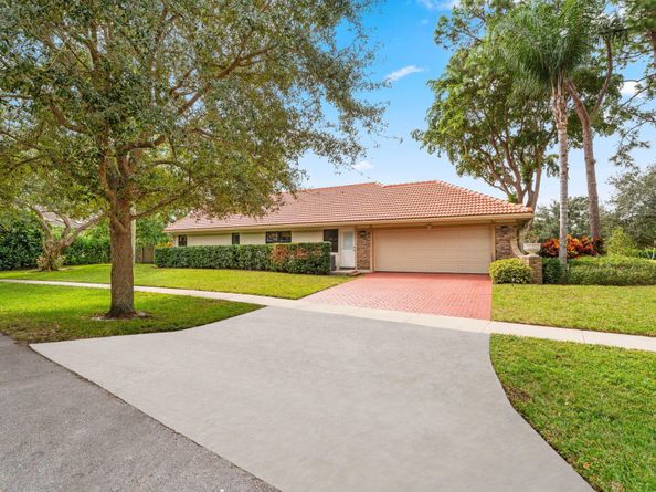 20816 Pinar Trail, Boca Raton FL 33433