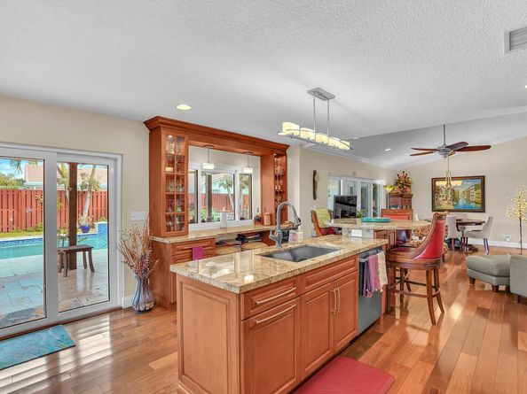 10419 NW 1st Court, Coral Springs FL 33071