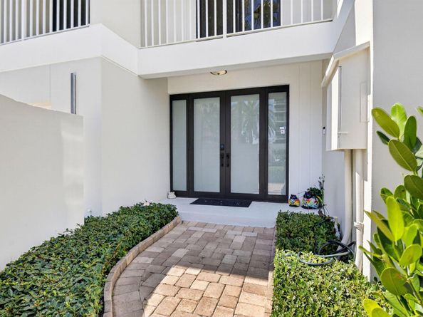2914 S Ocean Boulevard S Th2, Highland Beach FL 33487