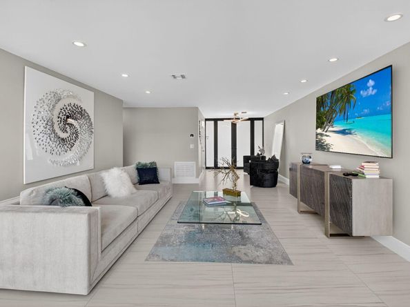 2914 S Ocean Boulevard S Th2, Highland Beach FL 33487