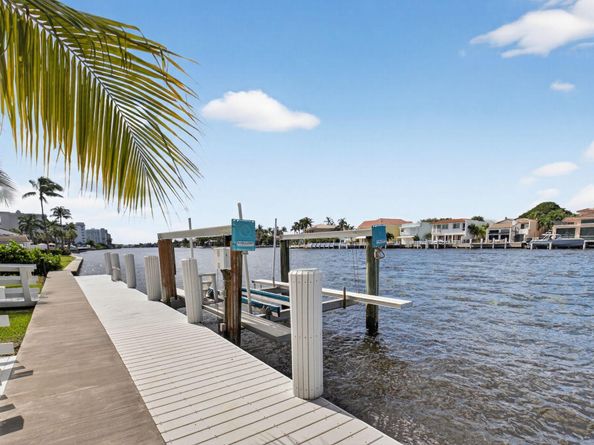 2914 S Ocean Boulevard S Th2, Highland Beach FL 33487