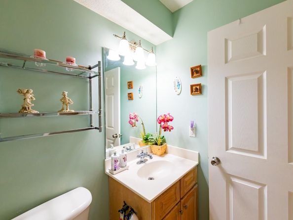 63 NW 17th Pl 6, Miami FL 33125