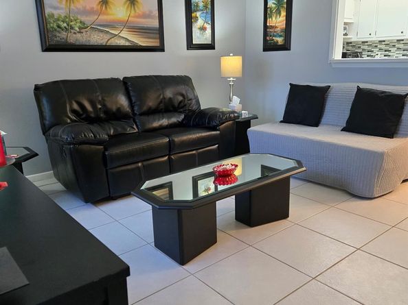 30 Islewood B 30, Deerfield Beach FL 33442