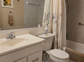 30 Islewood B 30, Deerfield Beach FL 33442