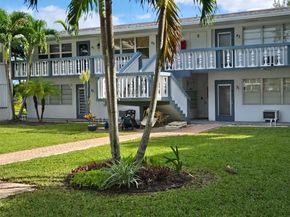 30 Islewood B 30, Deerfield Beach FL 33442