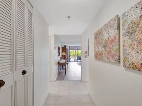 7770 Tahiti Lane 306, Lake Worth FL 33467