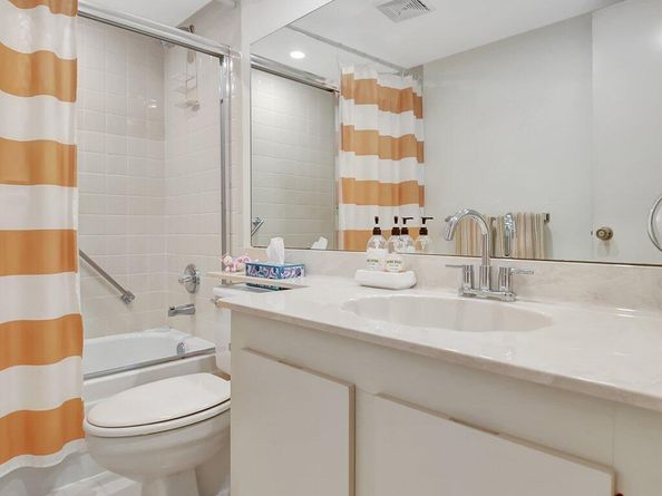 7770 Tahiti Lane 306, Lake Worth FL 33467