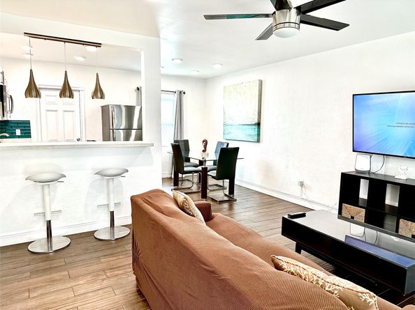 1637 NE 5th Ct, Fort Lauderdale FL 33301