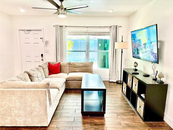 1637 NE 5th Ct, Fort Lauderdale FL 33301