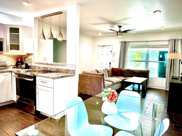 1637 NE 5th Ct, Fort Lauderdale FL 33301